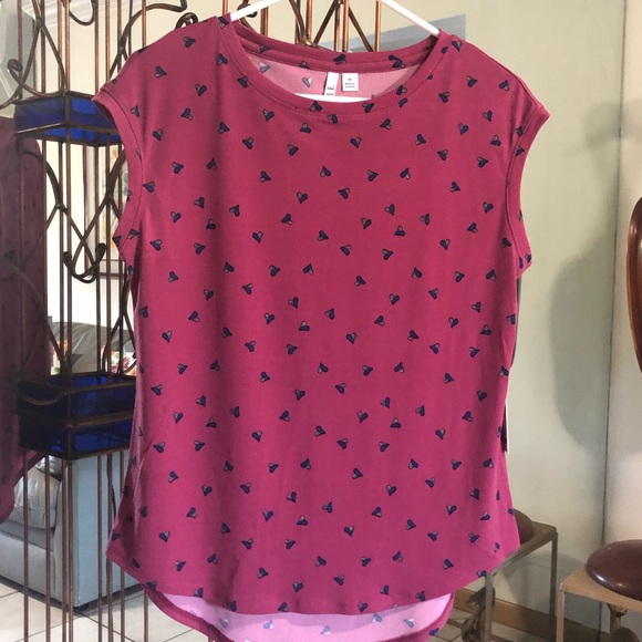 Avail 6_2_22 if stored 1_2 crates BnWT - Holiday & Silky Elle XS Blouse 👚 - Picture 2 of 7